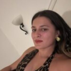 Profile photo of Alexandra Fofiu